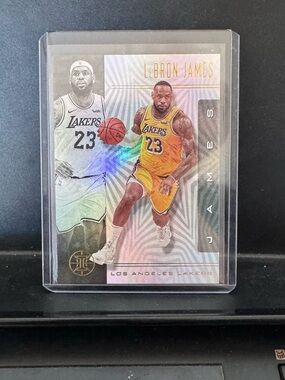 🔥 2019 LeBron James Panini Illusions Los Angeles Lakers Basketball Card